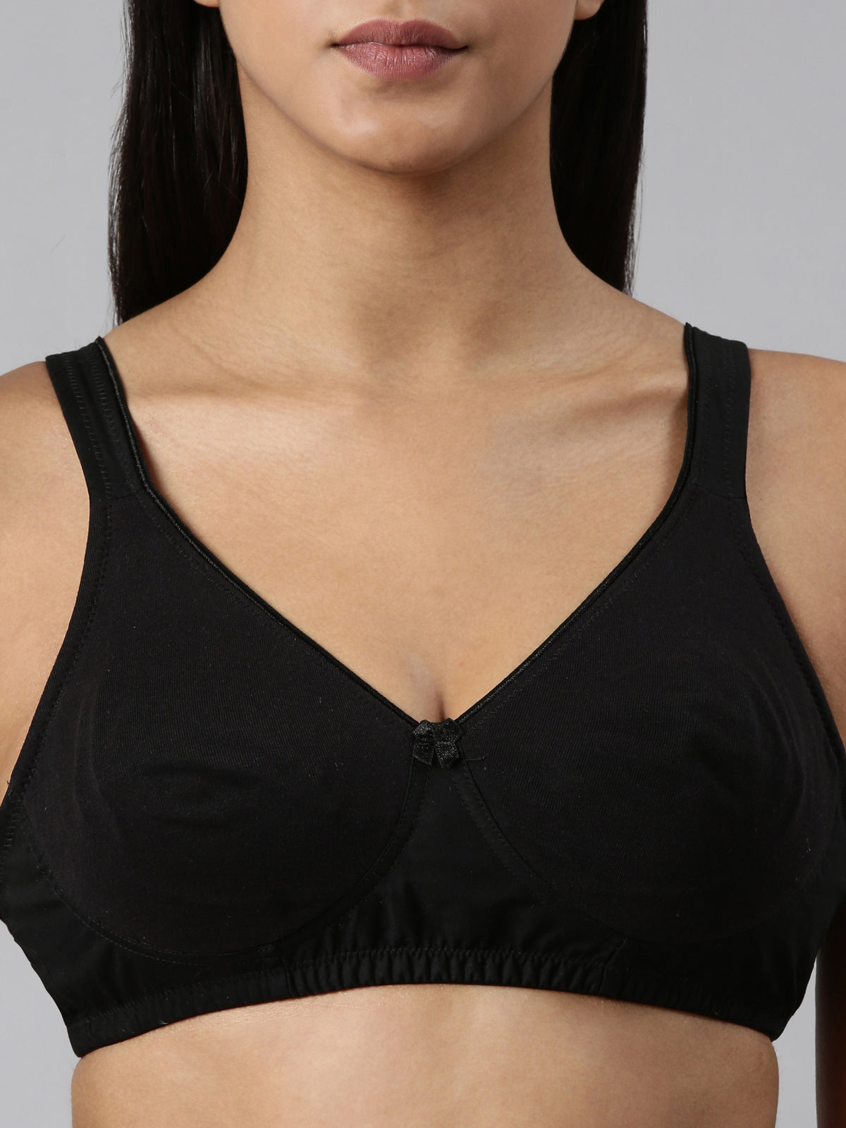 blossom-circlet-black1-woven knitted-support bra
