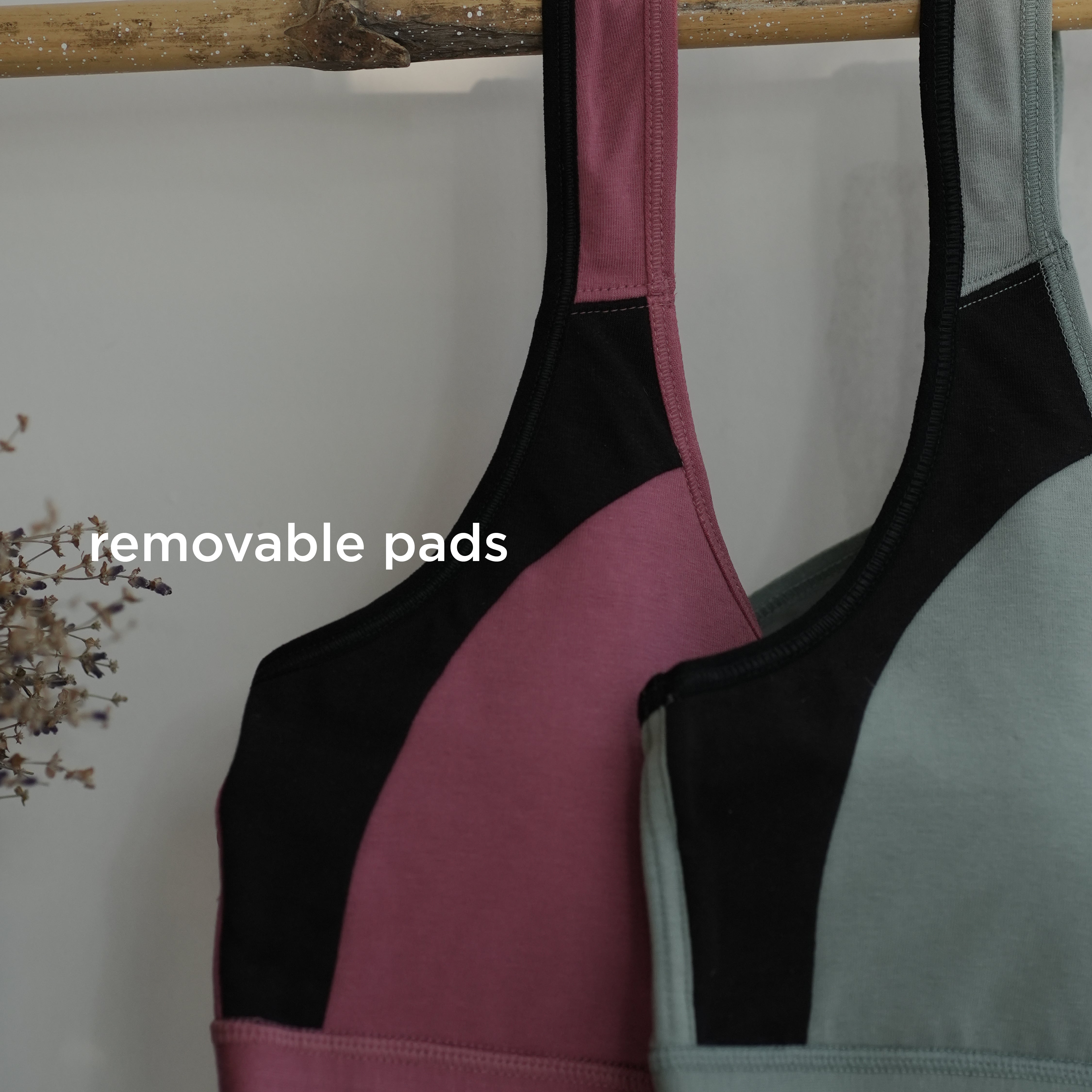Workout Bra - Medium Impact Sports Bra With Removable Cups