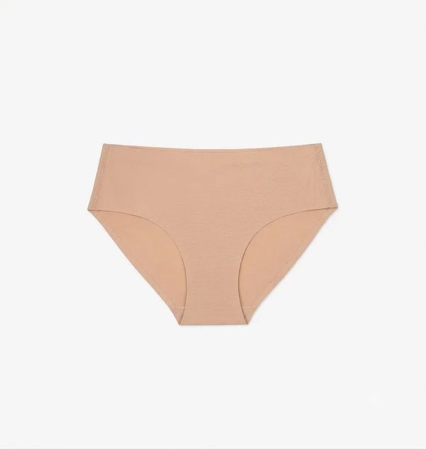 Love Bond - Bonded Seam Polyamide Panty With Mid Waist And Cotton Gusset Lining