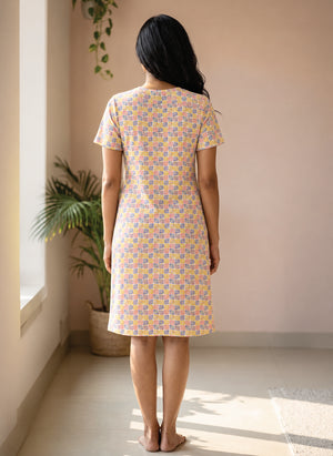 BL LW T 41 - Casual Above-Knee Length Round Neck Printed Cotton Spandex Dress