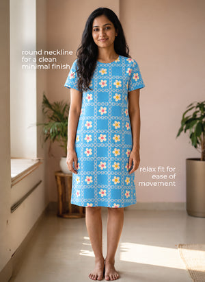BL LW T 41 - Casual Above-Knee Length Round Neck Printed Cotton Spandex Dress