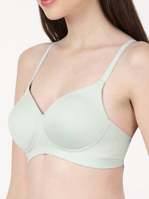 Aura Pad - Bonded, medium-padded seamless bra with gentle lift and side support