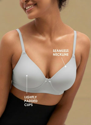 Featherlite - Padded Non-Wired Medium Coverage Ultra-Light Polyamide Bra
