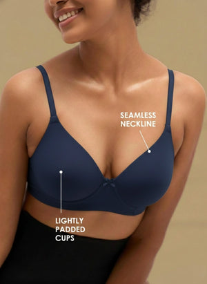 Featherlite - Padded Non-Wired Medium Coverage Ultra-Light Polyamide Bra