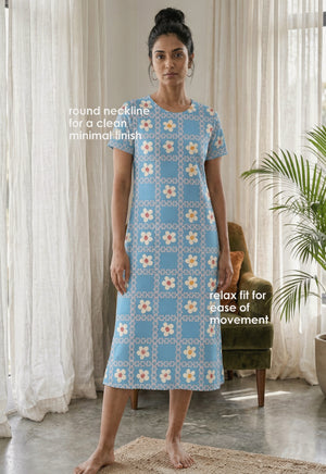 Buy_Blossom_Casual_Below-Knee_Length_Round_Neck_Printed_Cotton_Spandex_Dress_Blue-