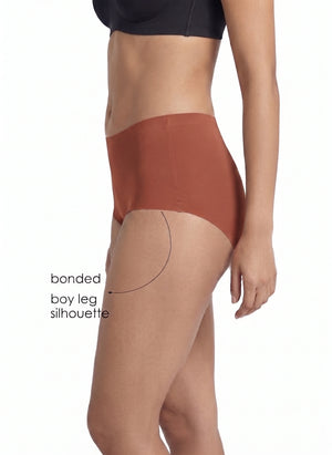 Boy Leg Bond -Bonded free-cut leg openings with a cotton-lined gusset and a seamless look with no visible panty lines _ Pack of 1