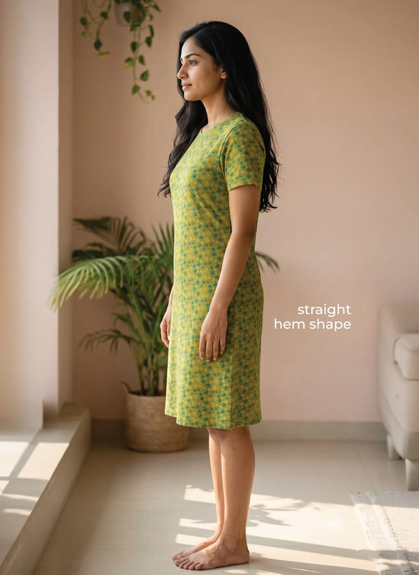 BL LW T 41 - Casual Above-Knee Length Round Neck Printed Cotton Spandex Dress