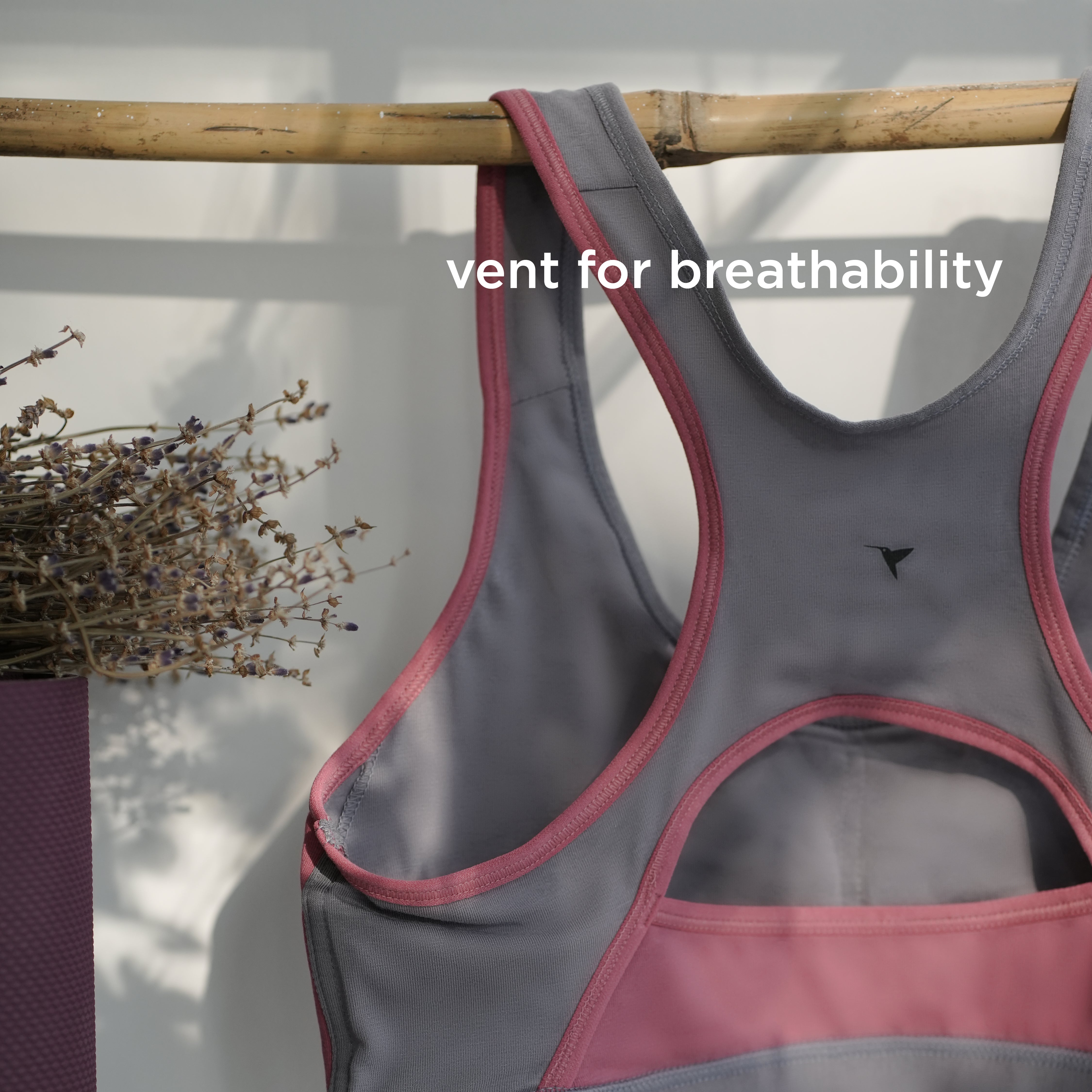 Workout Bra - Medium Impact Sports Bra With Removable Cups