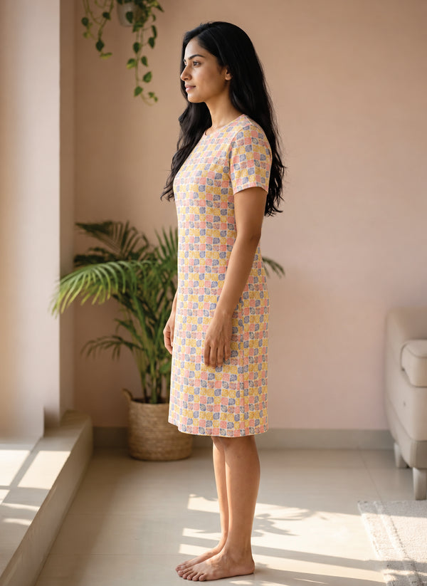 BL LW T 41 - Casual Above-Knee Length Round Neck Printed Cotton Spandex Dress